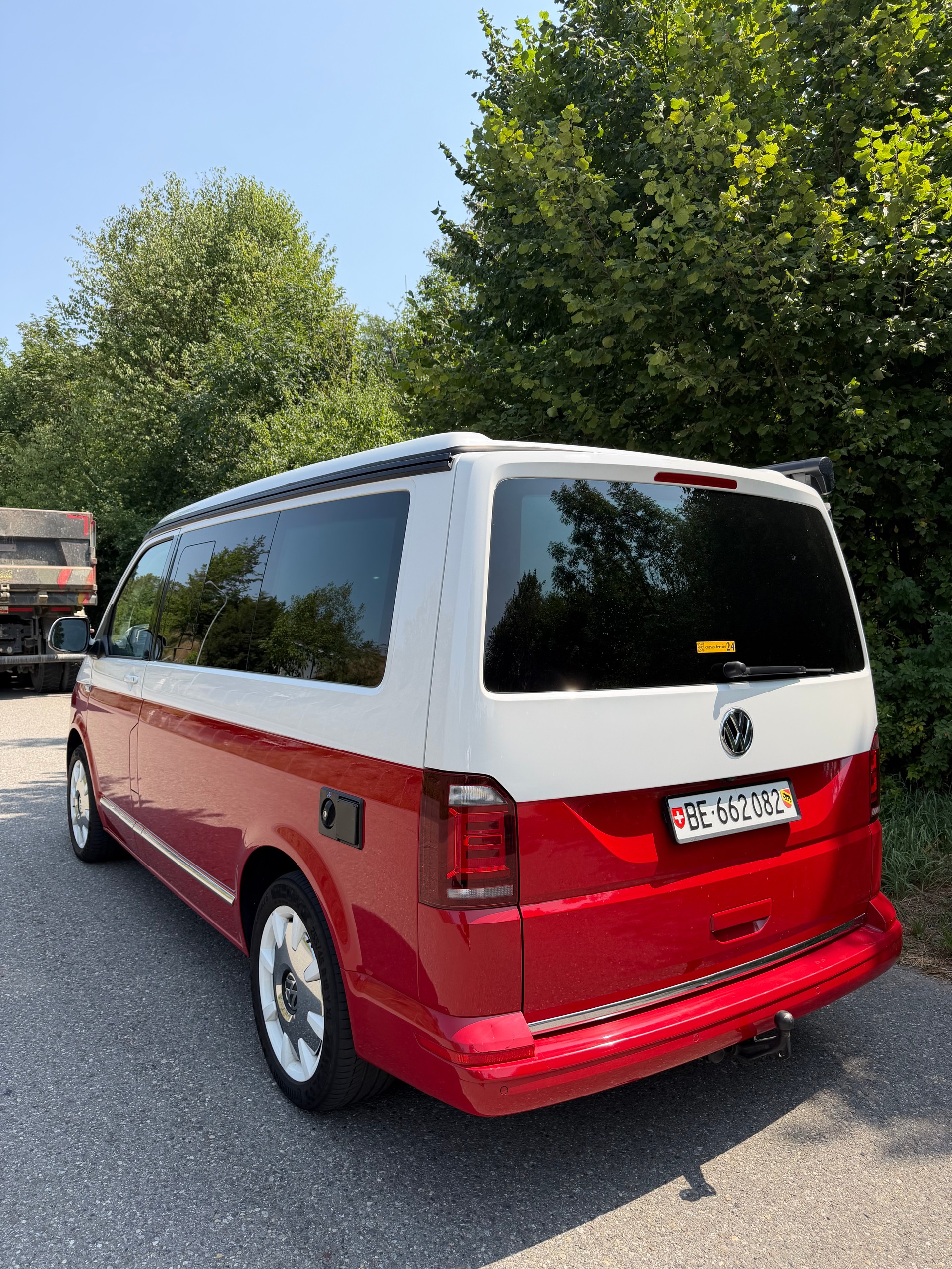 VW California 2.0 Bi-TDI Ocean RED 4Motion DSG-image-2