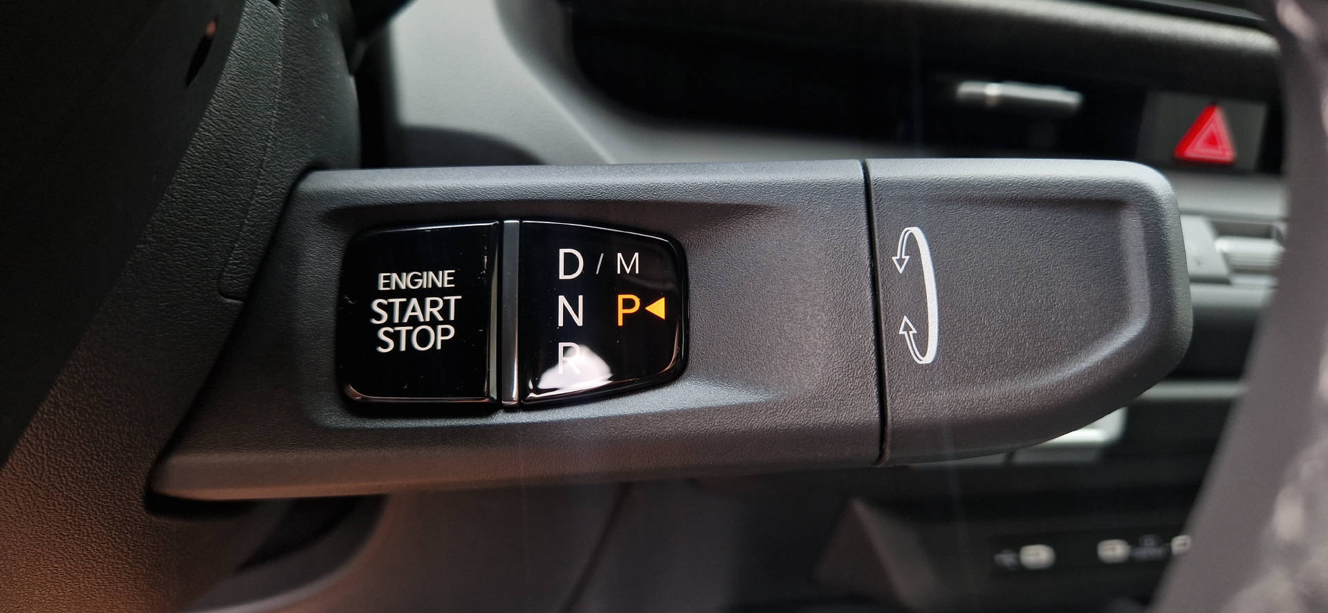 KIA Seltos 1.6 T-GDi X-Line-image-15