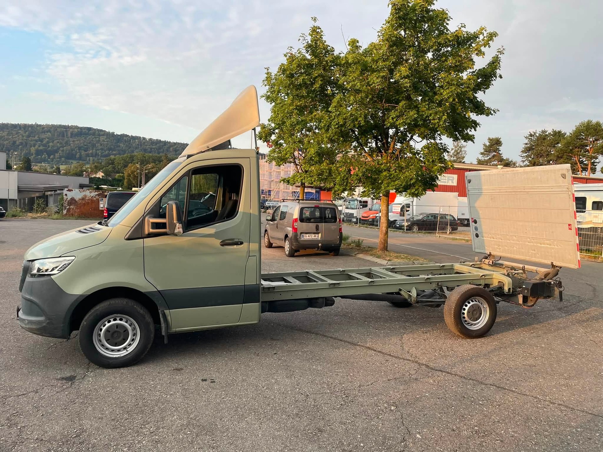 MERCEDES-BENZ Sprinter 316 cdi Xl Fahrgestell + LBW-image-2