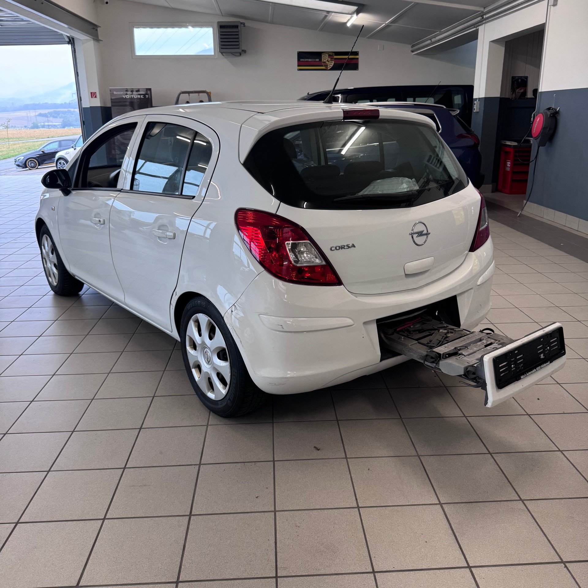 OPEL Corsa 1.4 TP Enjoy-image-1