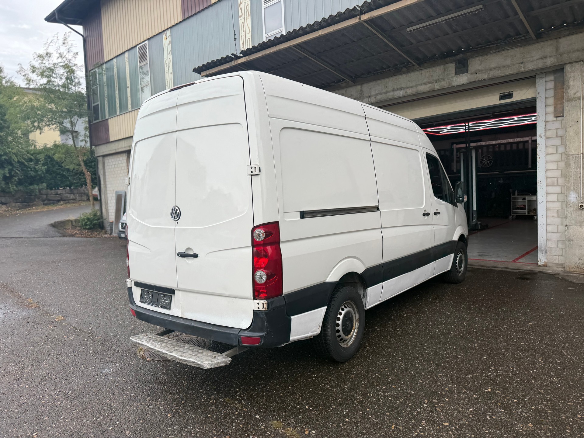 VW Crafter 35 2.5 TDI 109 PS-image-5