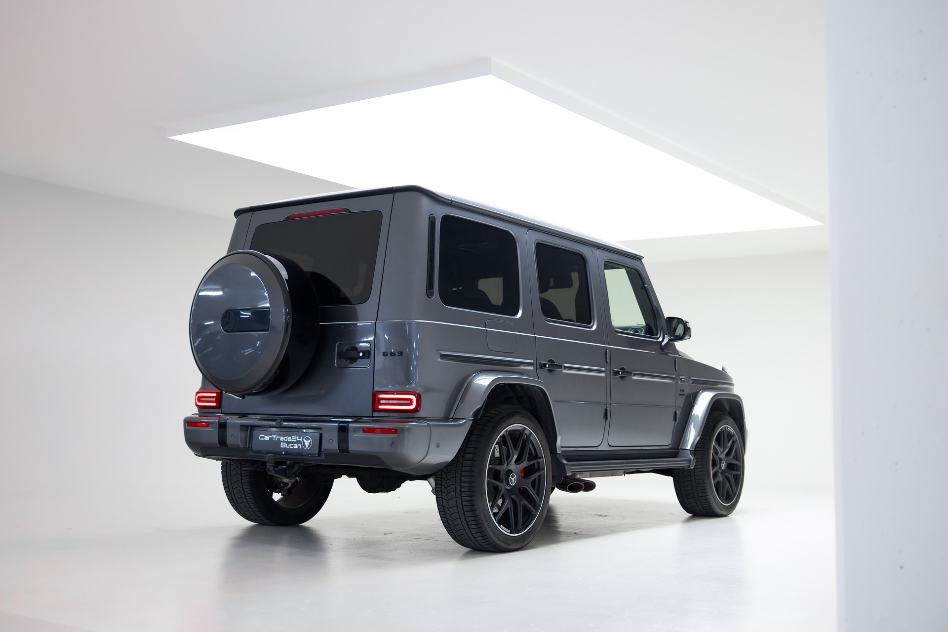 MERCEDES-BENZ G 63 AMG 9G-Tronic-image-1