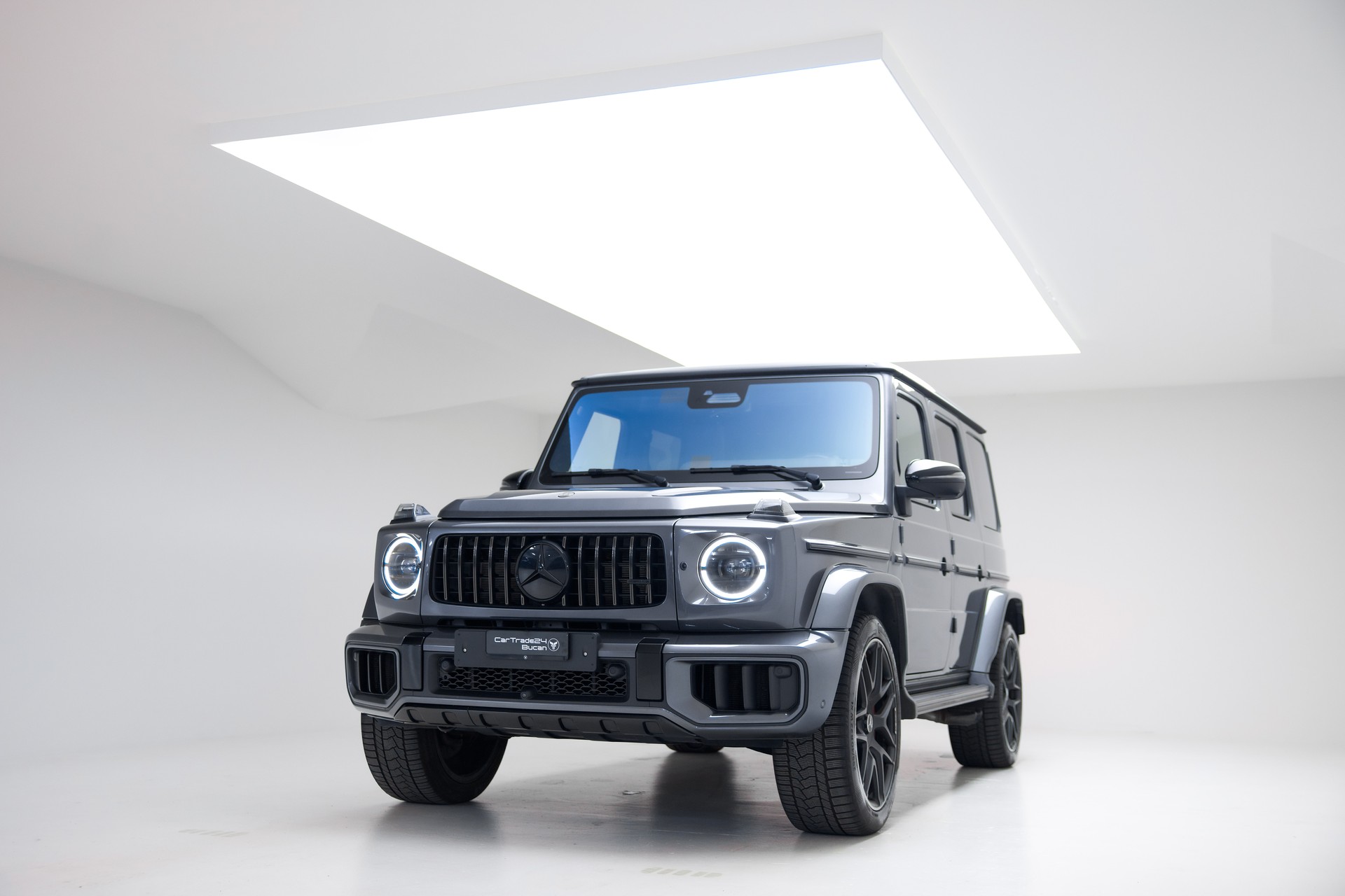 MERCEDES-BENZ G 63 AMG 9G-Tronic-image-3
