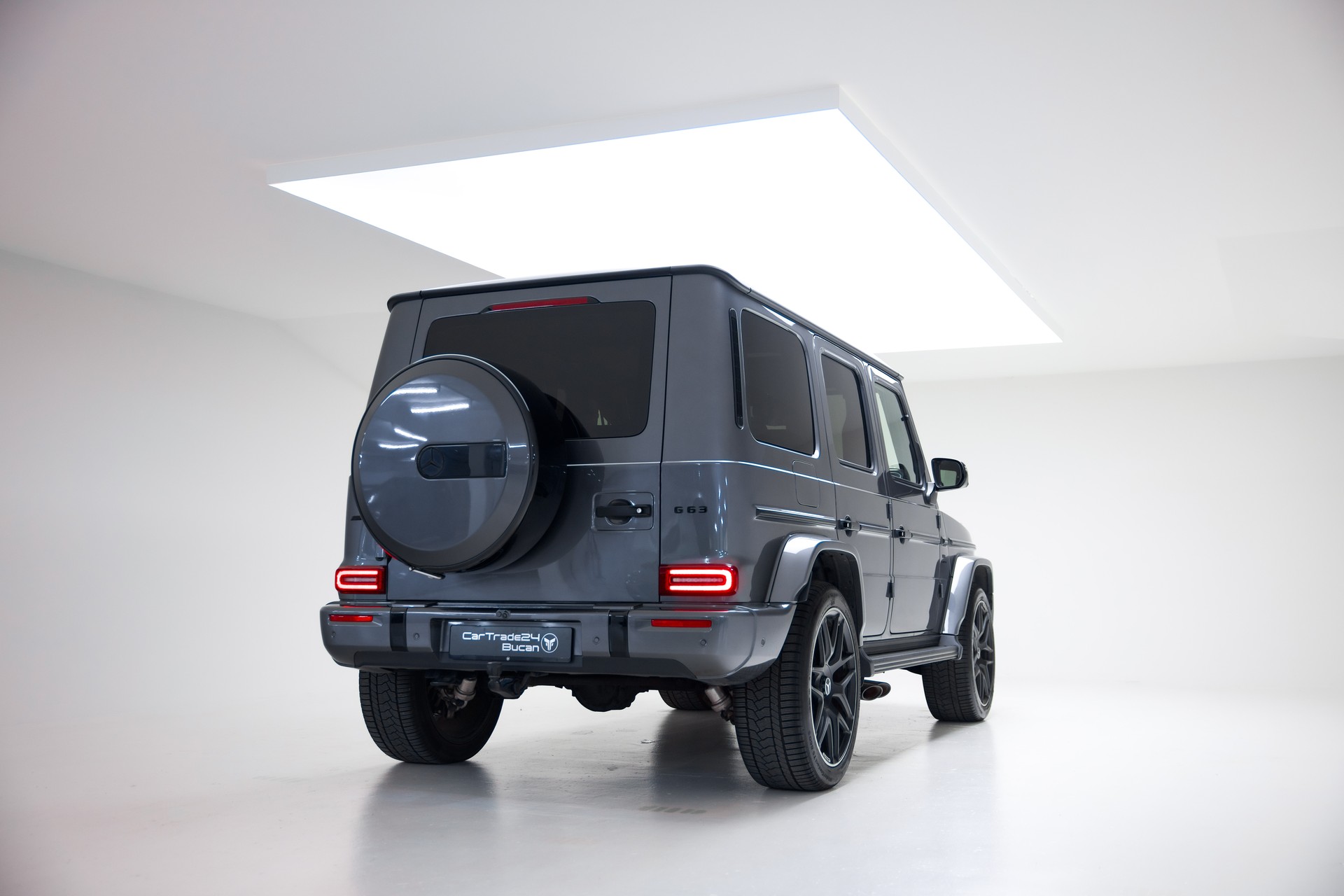 MERCEDES-BENZ G 63 AMG 9G-Tronic-image-7