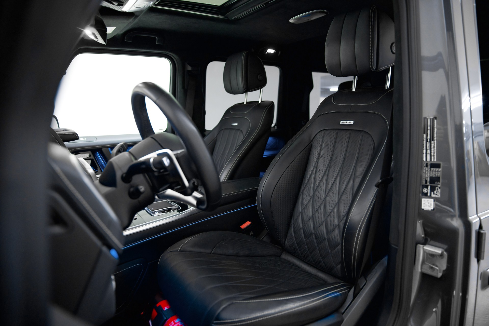 MERCEDES-BENZ G 63 AMG 9G-Tronic-image-20