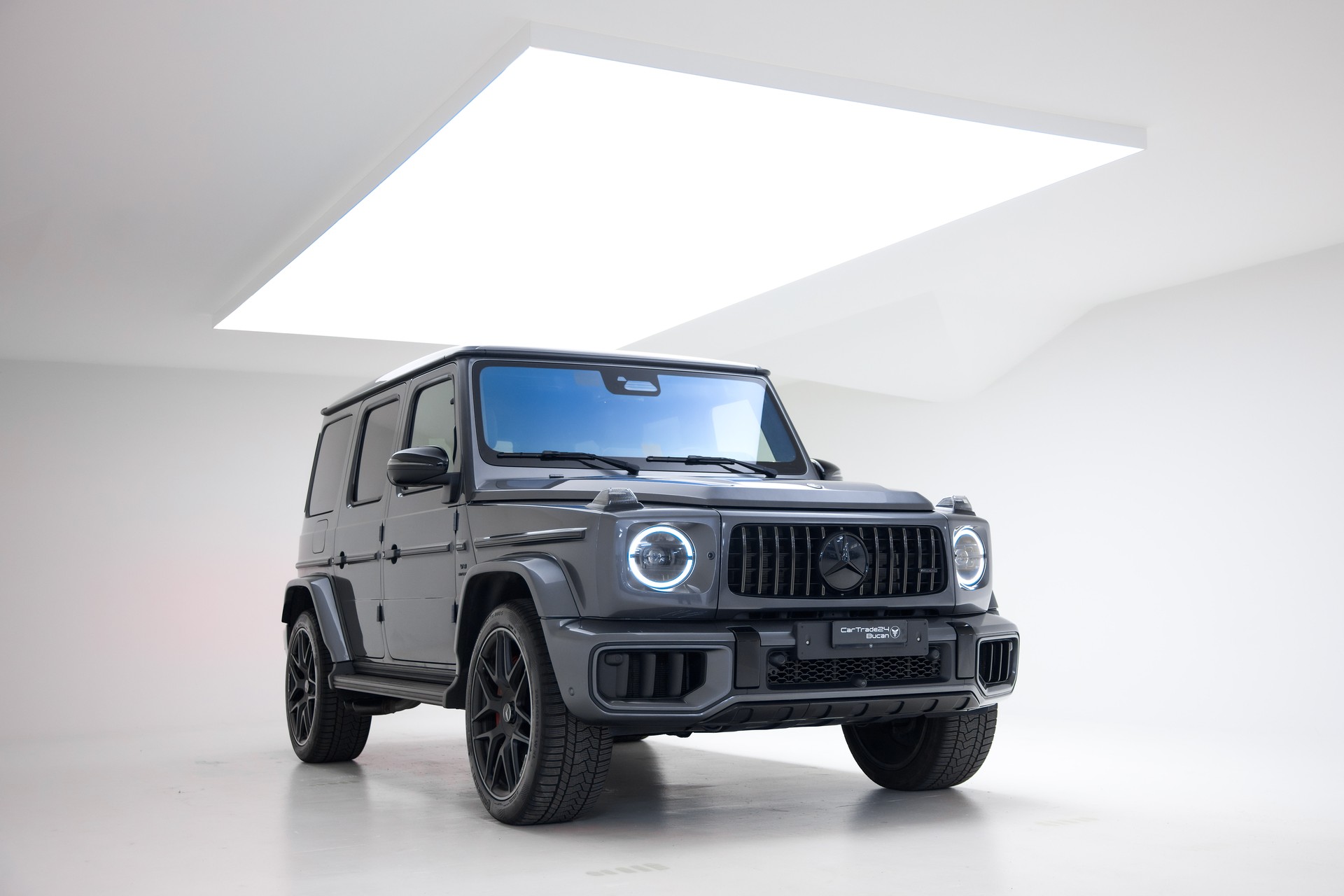 MERCEDES-BENZ G 63 AMG 9G-Tronic-image-5