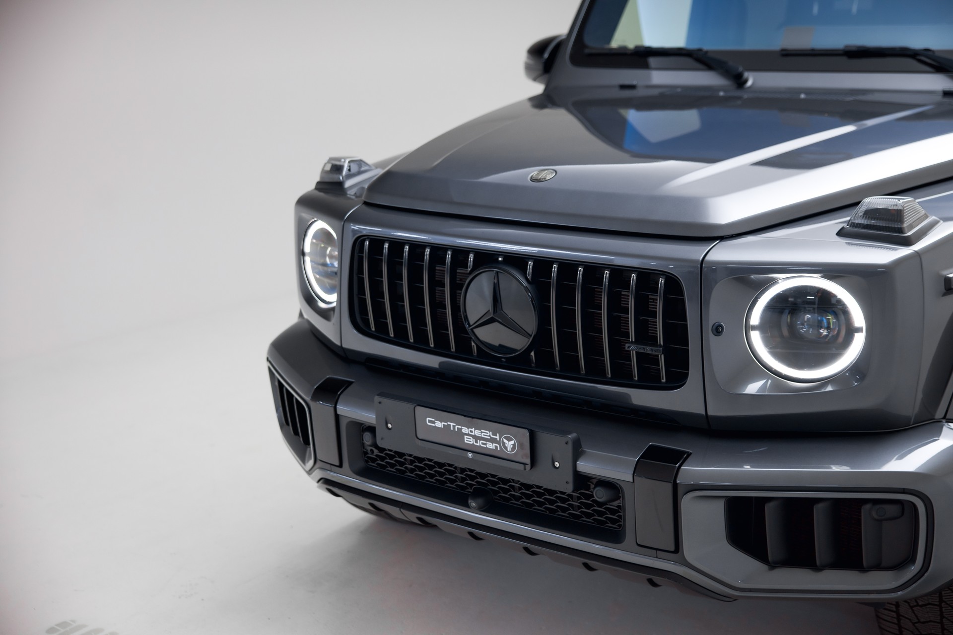 MERCEDES-BENZ G 63 AMG 9G-Tronic-image-12
