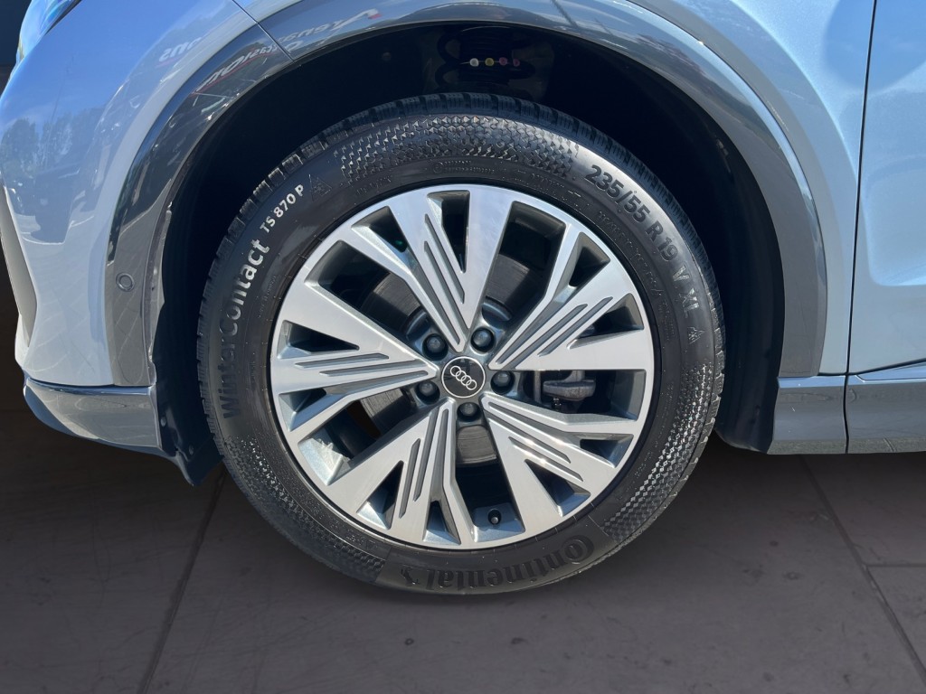 AUDI Q4 Sportback e-tron 35-image-8