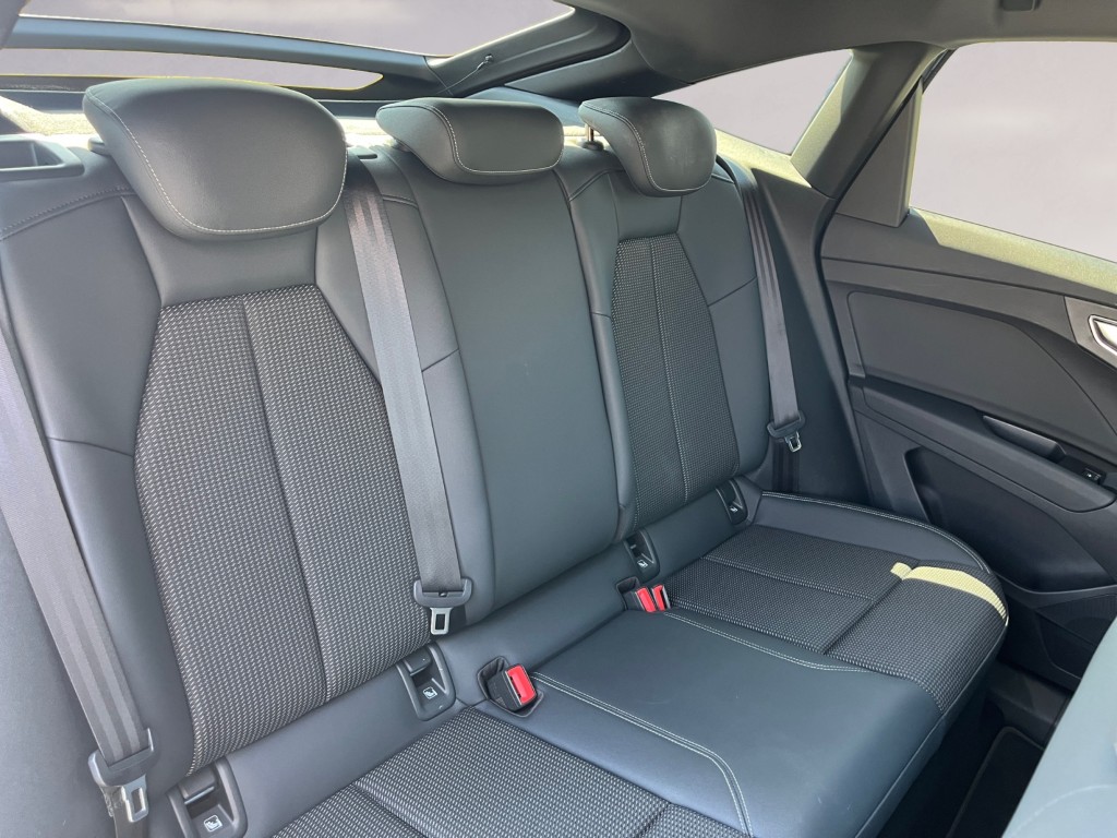 AUDI Q4 Sportback e-tron 35-image-18