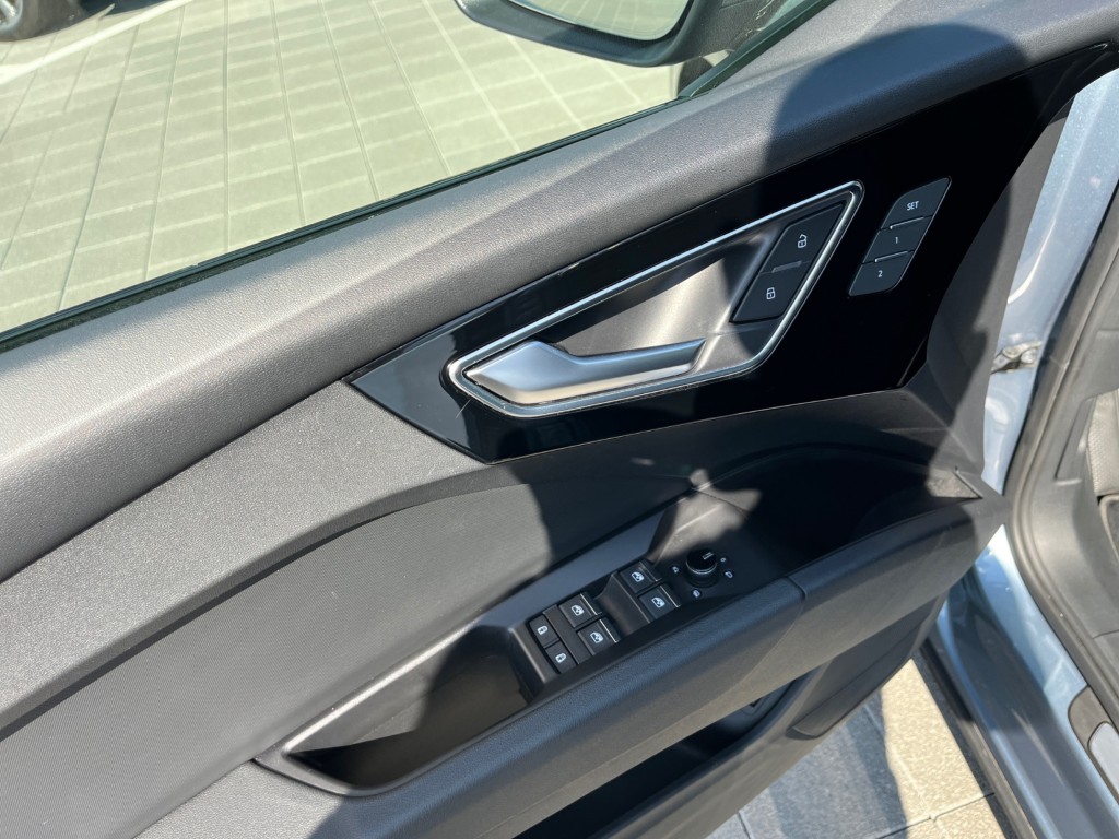 AUDI Q4 Sportback e-tron 35-image-10
