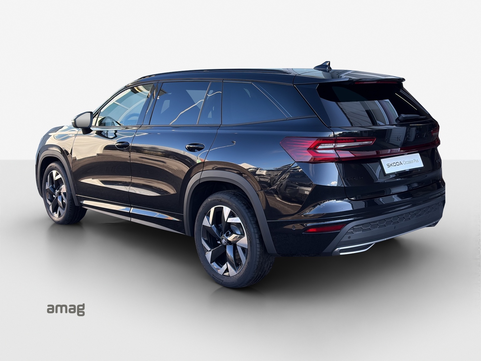 SKODA Kodiaq 2.0 TSI Sportline 4x4-showroom-element-2