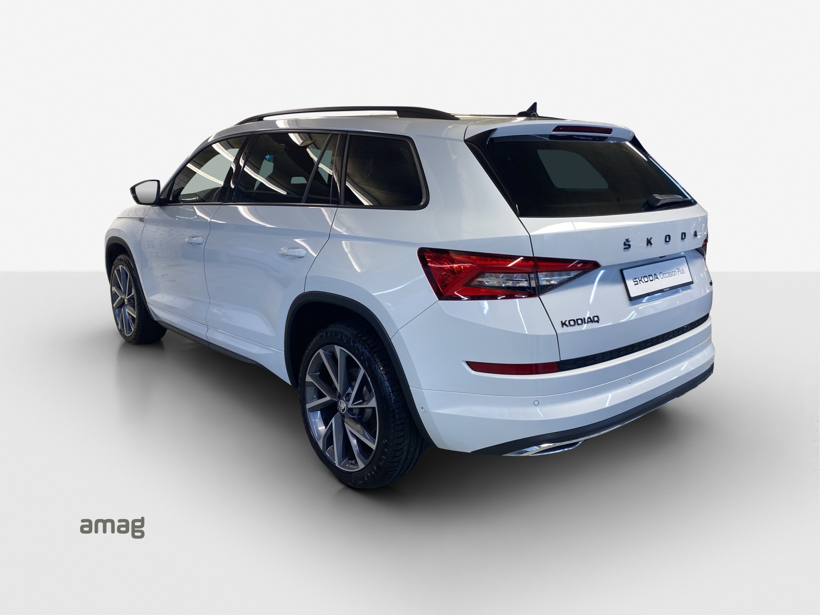 SKODA Kodiaq 2.0 TSI 4x4 Sport Line-image-2