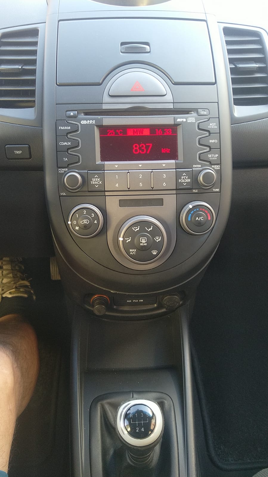 KIA Soul 1.6 CVVT Trend-image-8