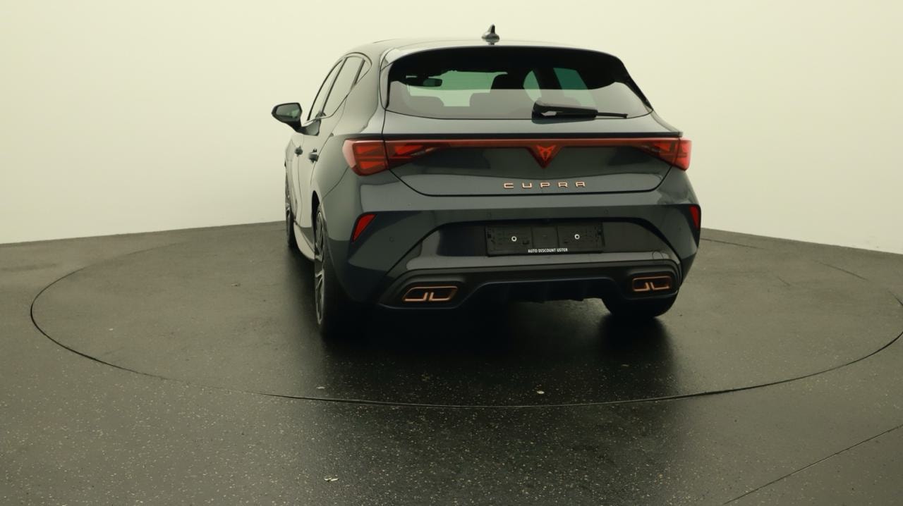 CUPRA LEON 1.5 e-HYBRID pHEV VZ DSG-image-3