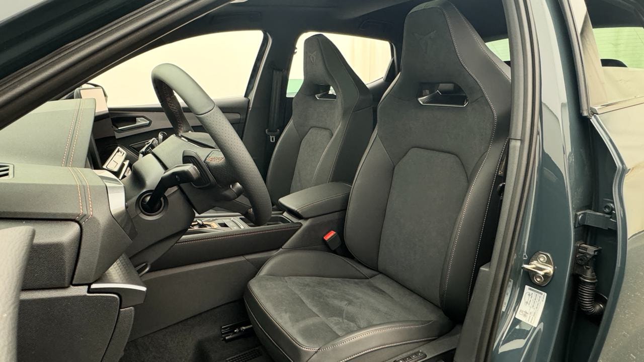 CUPRA LEON 1.5 e-HYBRID pHEV VZ DSG-image-4