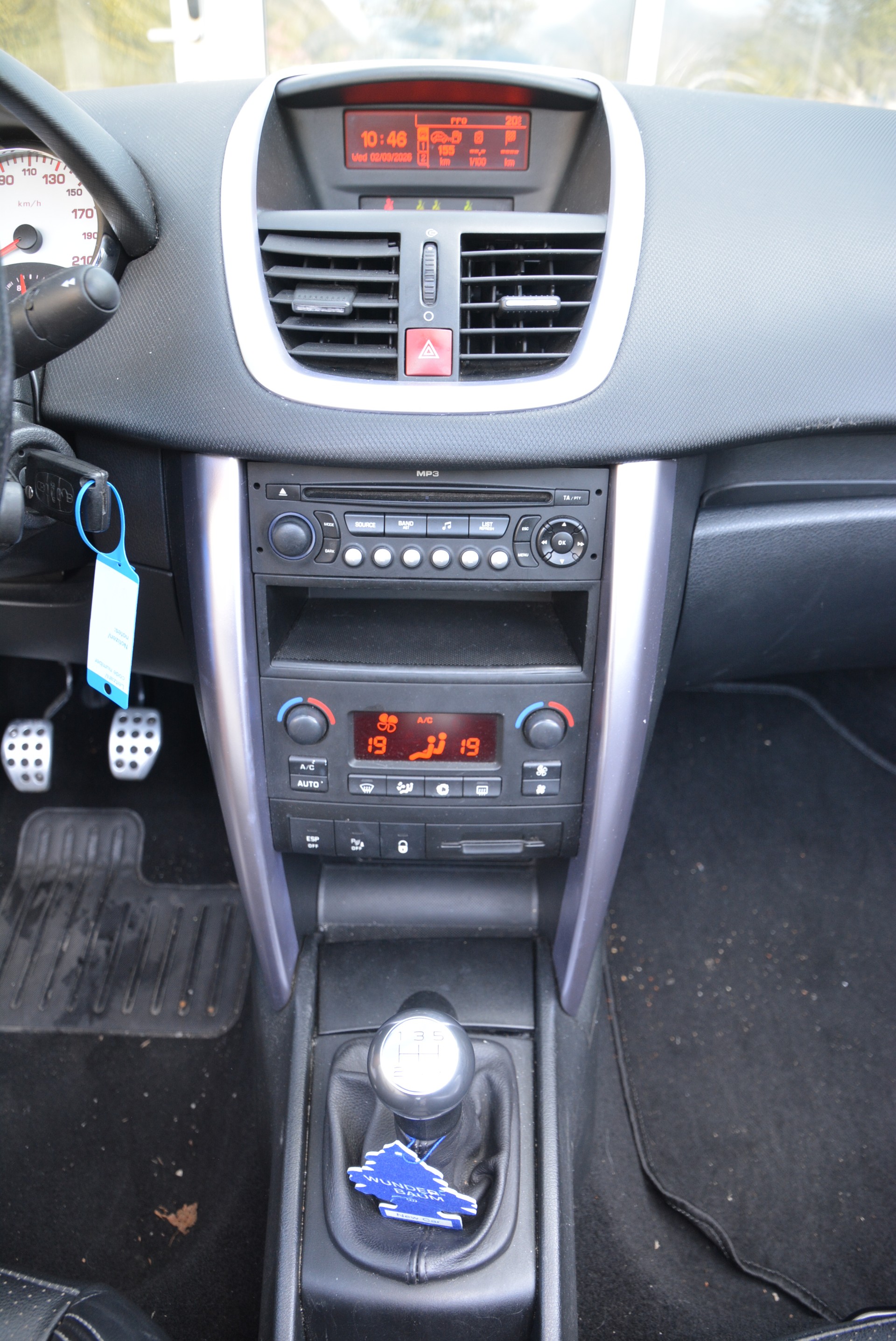 PEUGEOT 207 CC 1.6 16V Turbo Sport-image-8