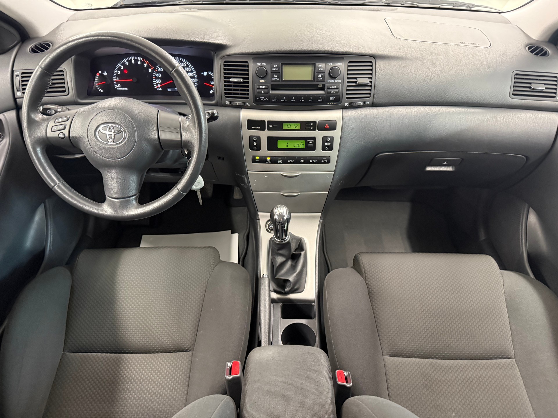 TOYOTA Corolla 1.6 Linea Sol-image-8