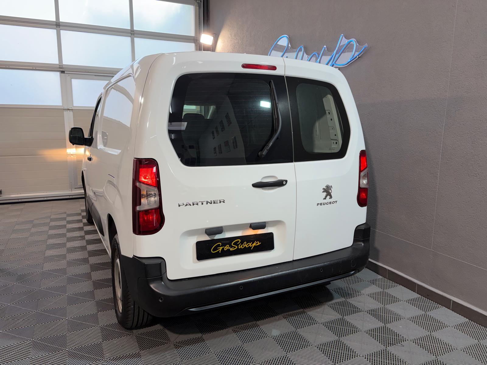 PEUGEOT Partner 1.5 Blue HDi s/s Asphalt EAT8 1000kg-image-3