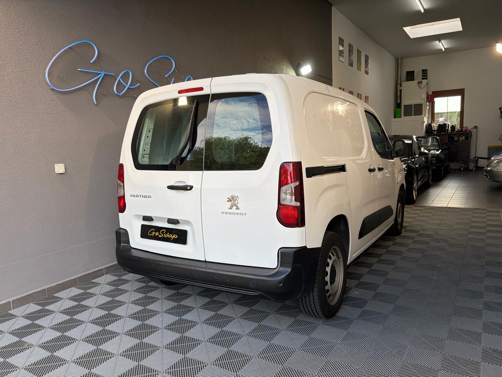 PEUGEOT Partner 1.5 Blue HDi s/s Asphalt EAT8 1000kg-image-6