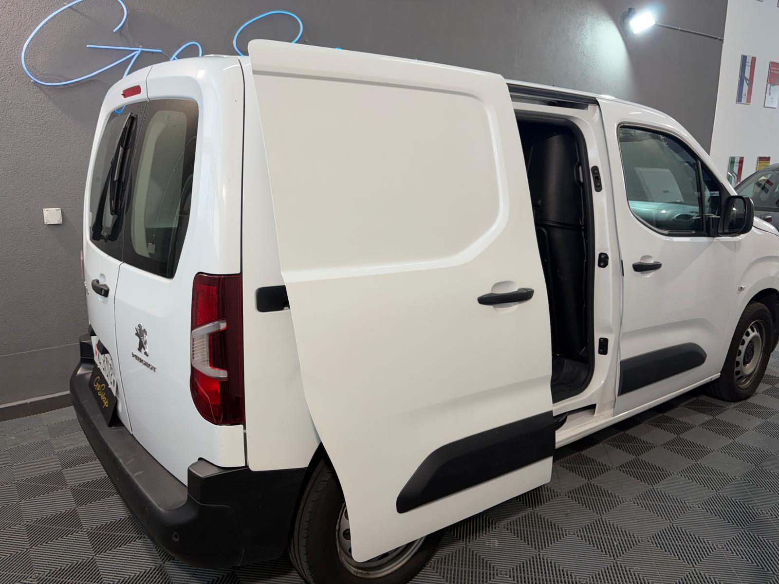 PEUGEOT Partner 1.5 Blue HDi s/s Asphalt EAT8 1000kg-image-8