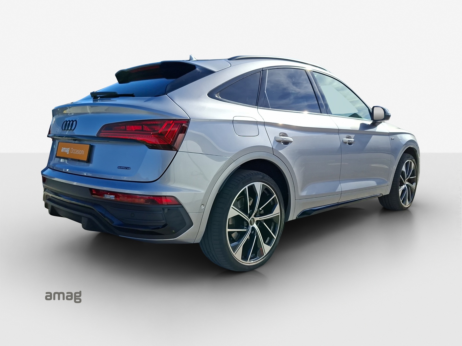 AUDI Q5 Sportback 50 TFSI e PHEV S line quattro S-tronic-image-4