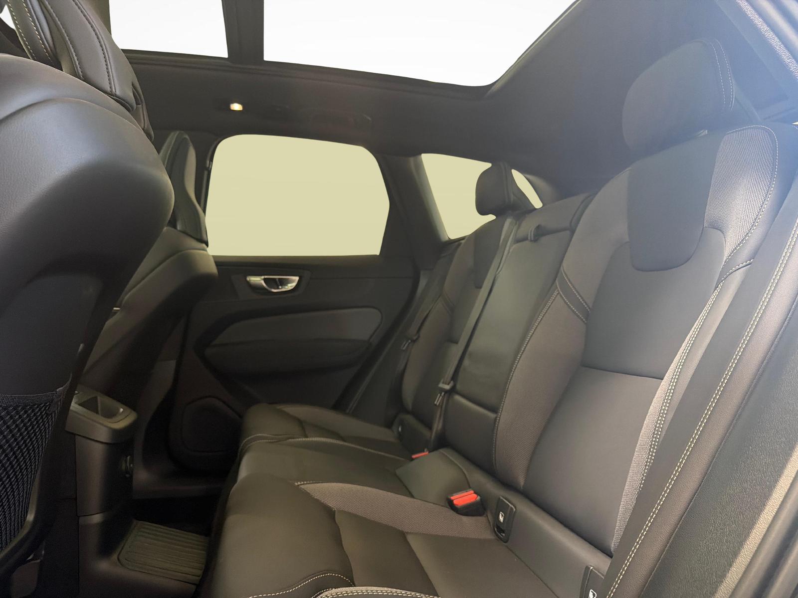 VOLVO XC60 2.0 T6 TE Black Edition eAWD - Ruote invernali incluse-image-11