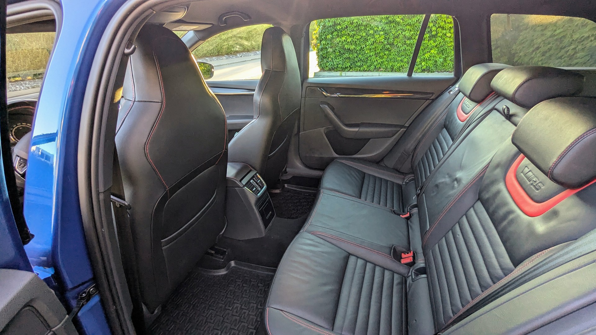 SKODA 2.0 TSI RS DSG-image-4