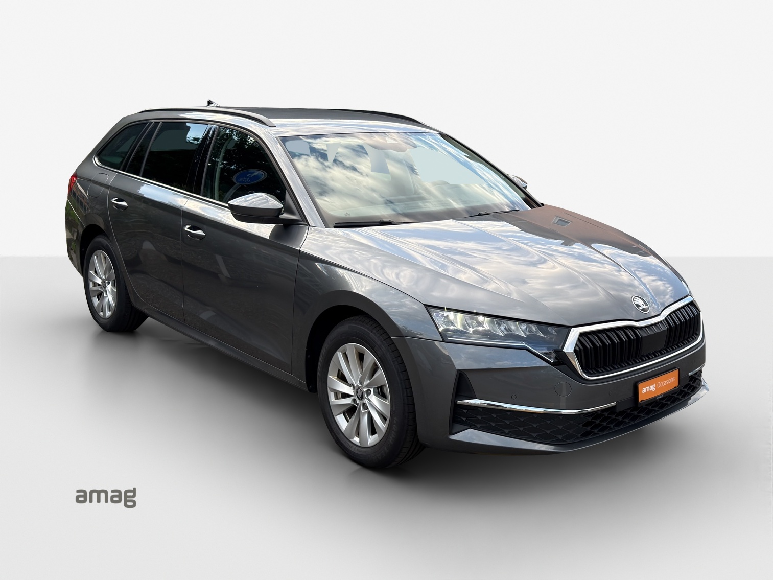 SKODA Octavia Combi 1.5 TSI mHEV DSG Dynamic-image-5