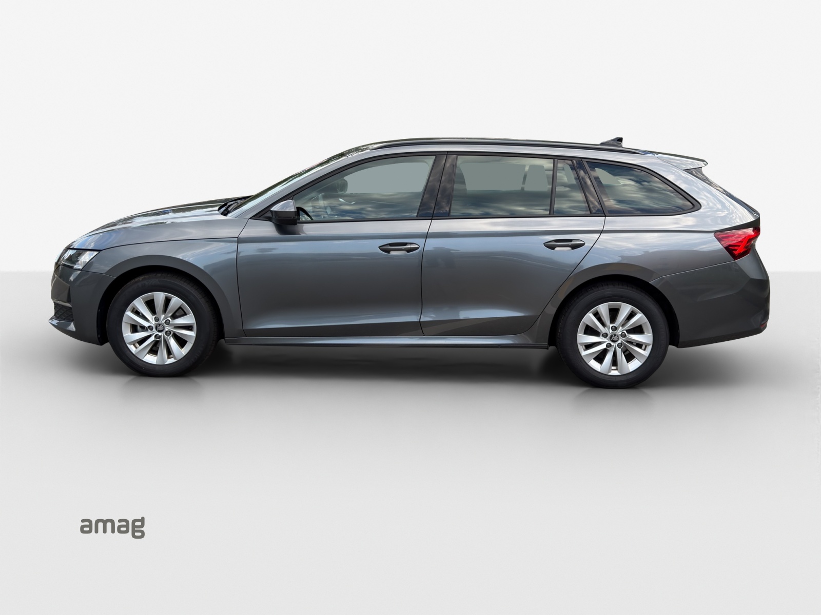 SKODA Octavia Combi 1.5 TSI mHEV DSG Dynamic-image-1