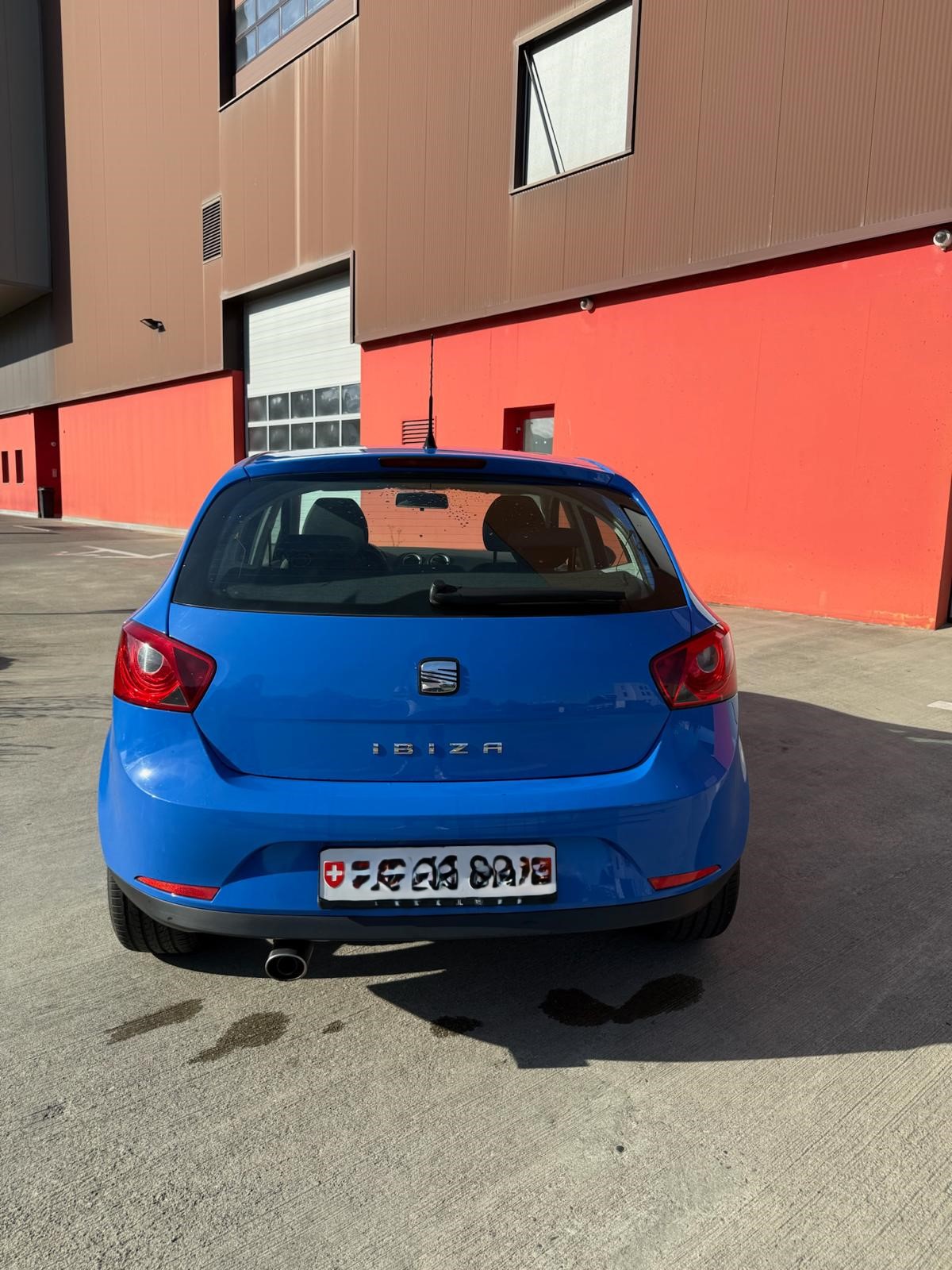 SEAT 1.6 16V Sport-image-3