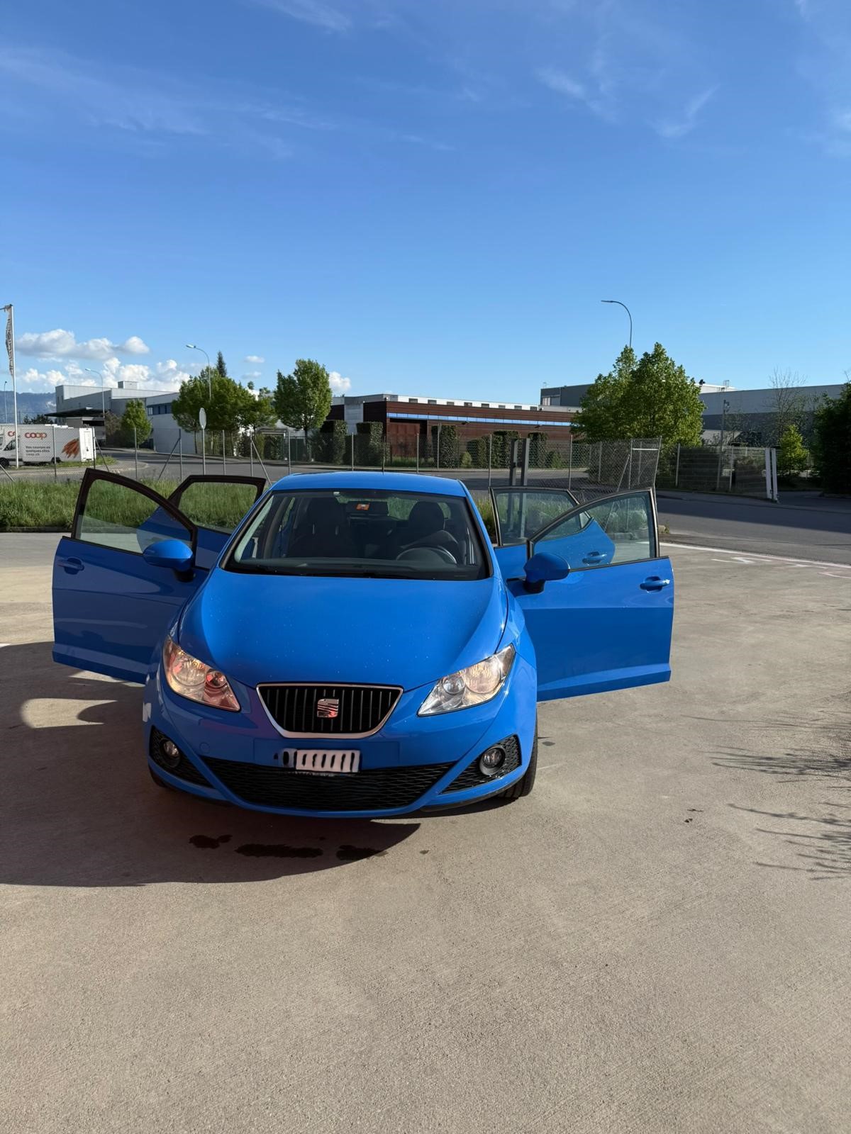 SEAT 1.6 16V Sport-image-0