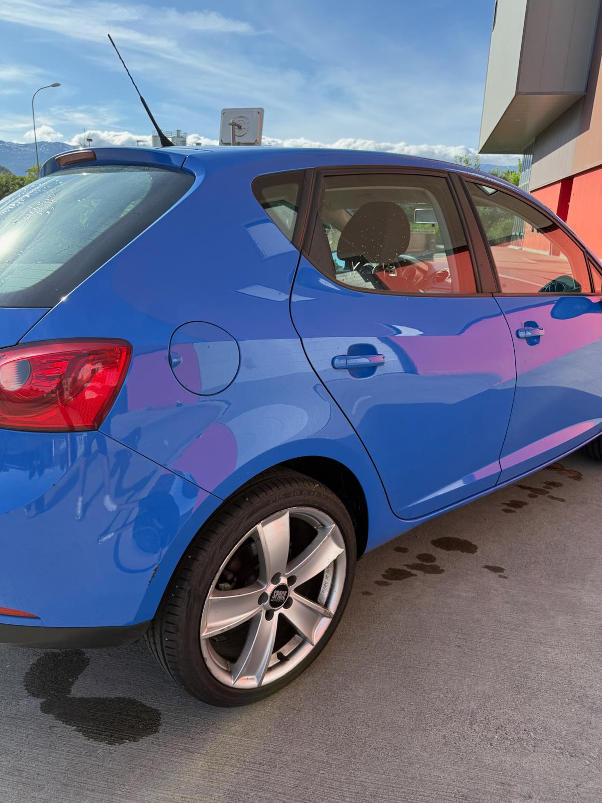 SEAT 1.6 16V Sport-image-5