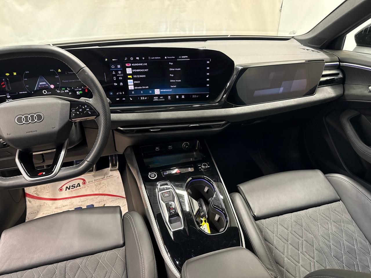 AUDI A5 Avant 2.0 TFSI S-tronic Black Line S-image-6
