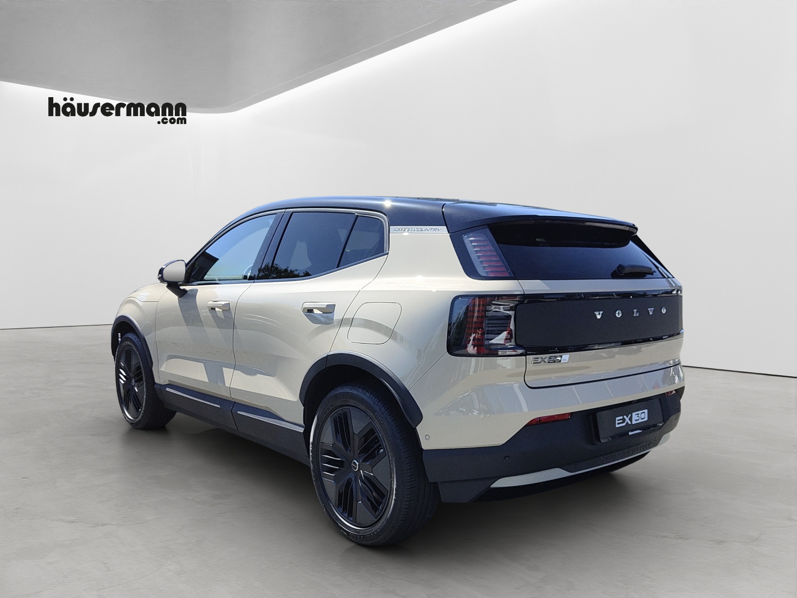 VOLVO EX30 CC E60 Cross Country Twin Performance AWD-image-3