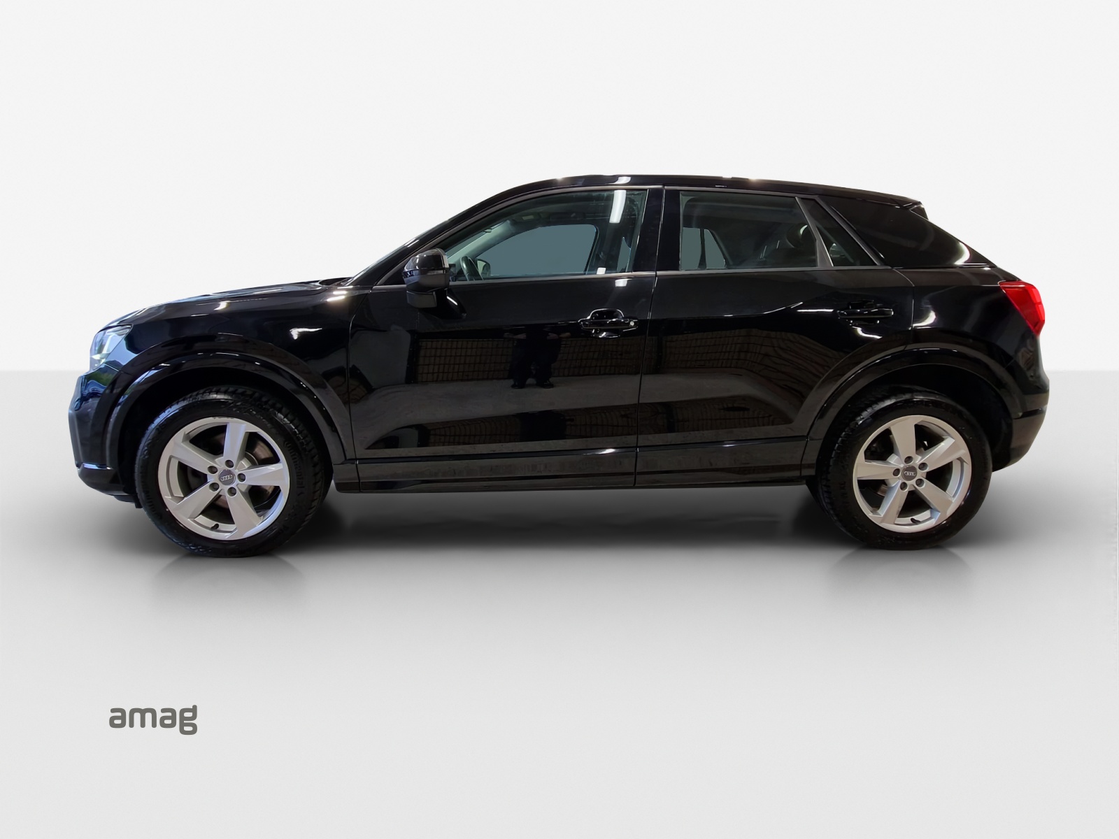 AUDI Q2 35 TDI quattro Sport S-tronic-image-1
