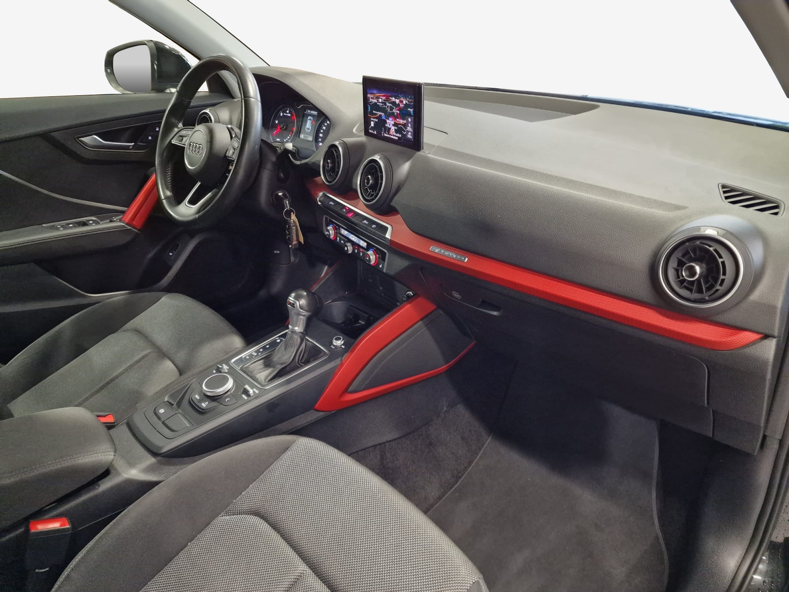 AUDI Q2 35 TDI quattro Sport S-tronic-image-8
