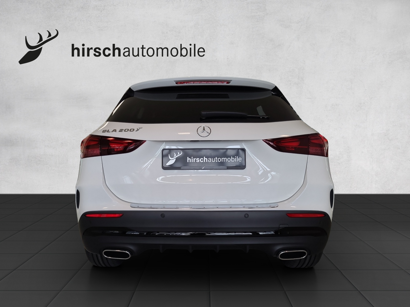 MERCEDES-BENZ GLA 200 Night Star H247-image-8