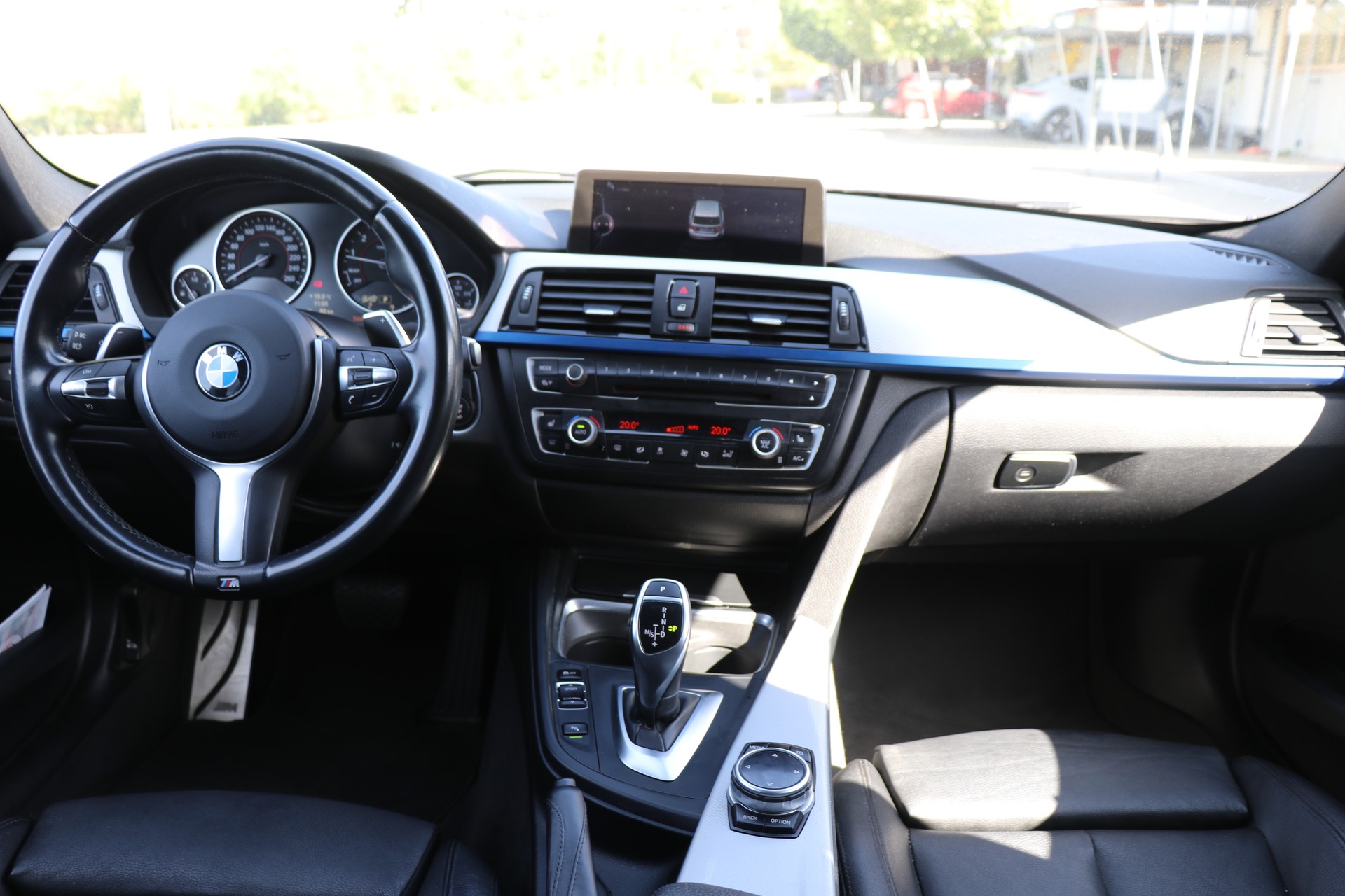 BMW 328i xDrive Touring Steptronic M- Sportpaket-image-10