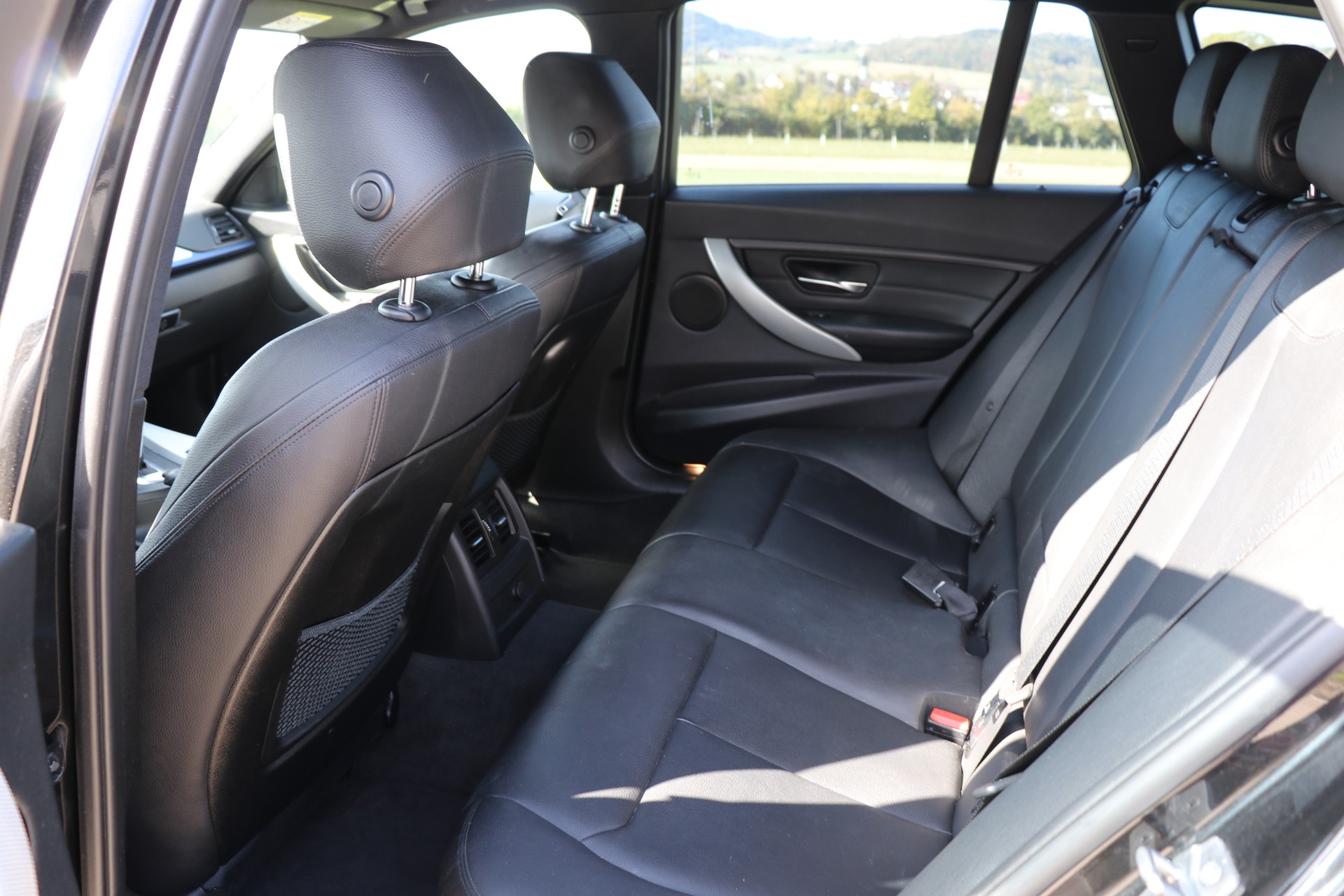 BMW 328i xDrive Touring Steptronic M- Sportpaket-image-8