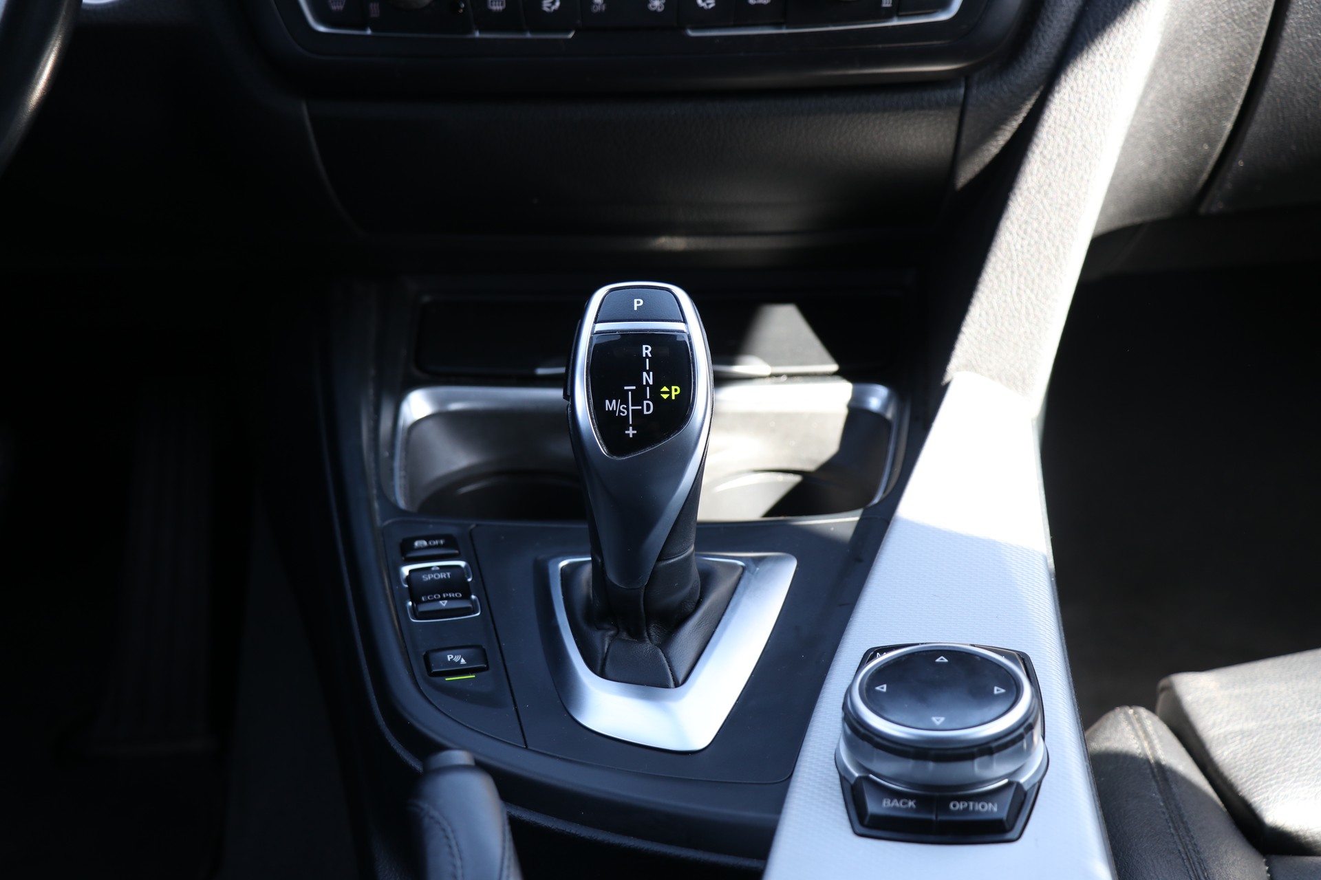 BMW 328i xDrive Touring Steptronic M- Sportpaket-image-12