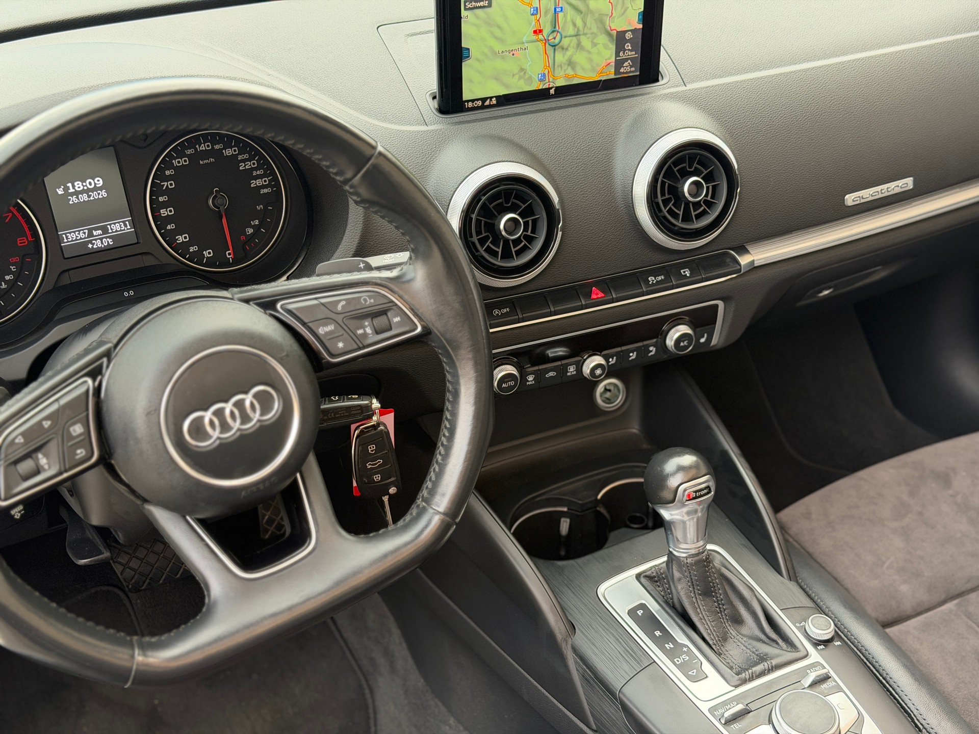 AUDI A3 Cabriolet 2.0 TFSI Sport S-tronic-image-17