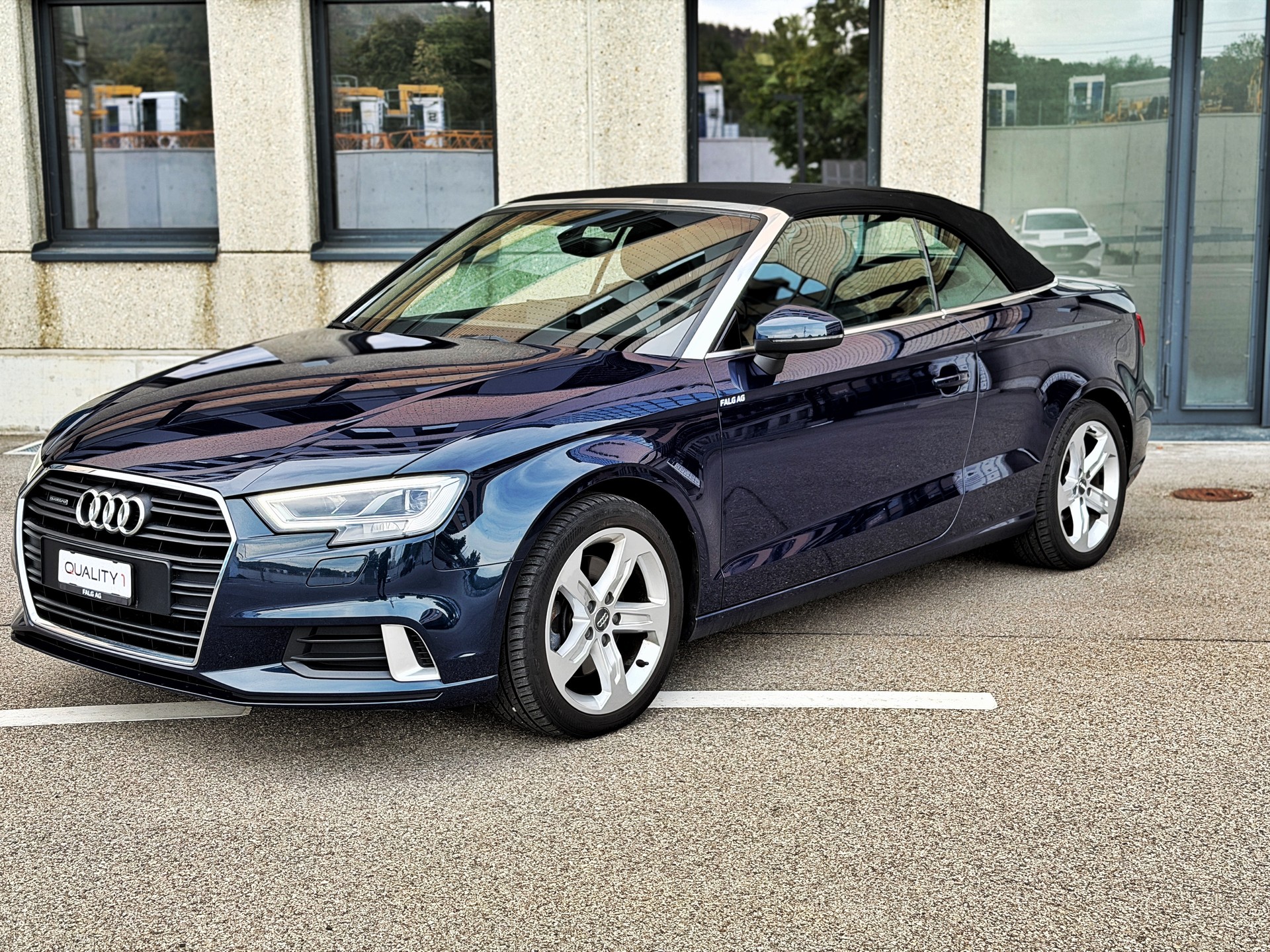 AUDI A3 Cabriolet 2.0 TFSI Sport S-tronic-image-26