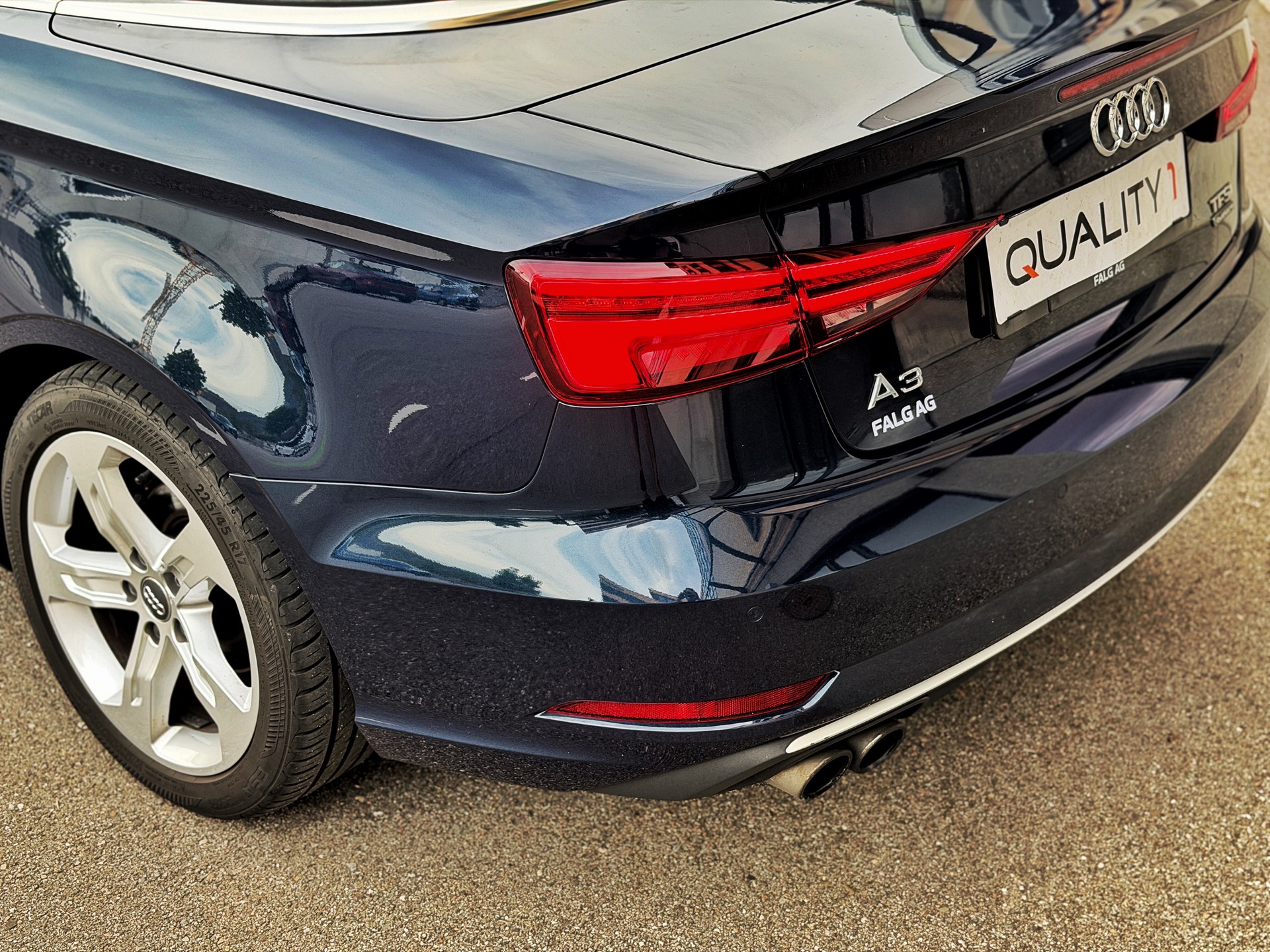 AUDI A3 Cabriolet 2.0 TFSI Sport S-tronic-image-10