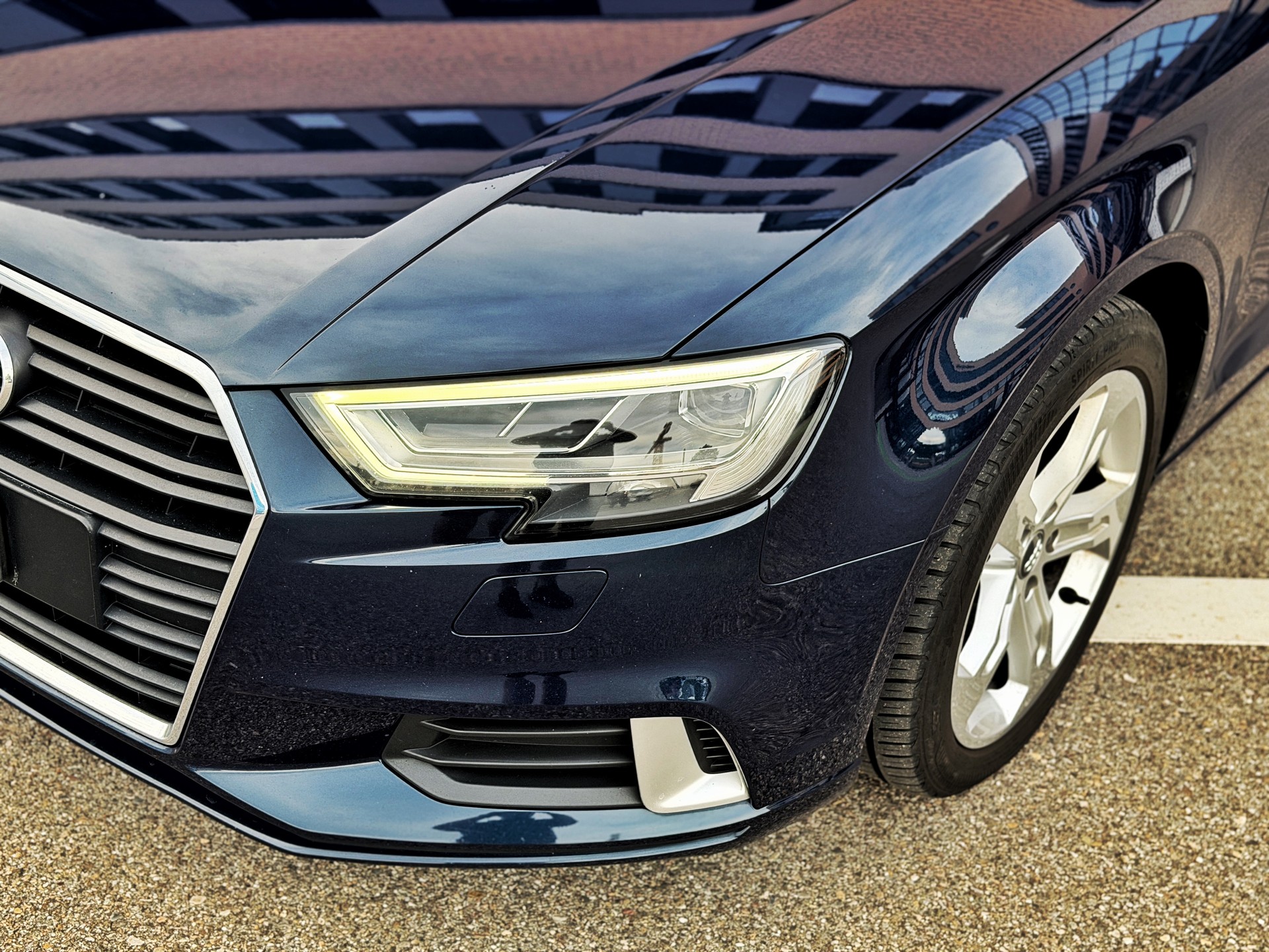 AUDI A3 Cabriolet 2.0 TFSI Sport S-tronic-image-7