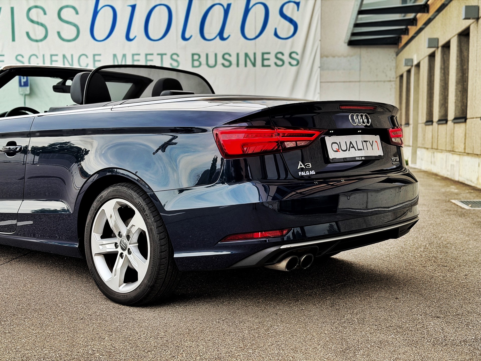 AUDI A3 Cabriolet 2.0 TFSI Sport S-tronic-image-9