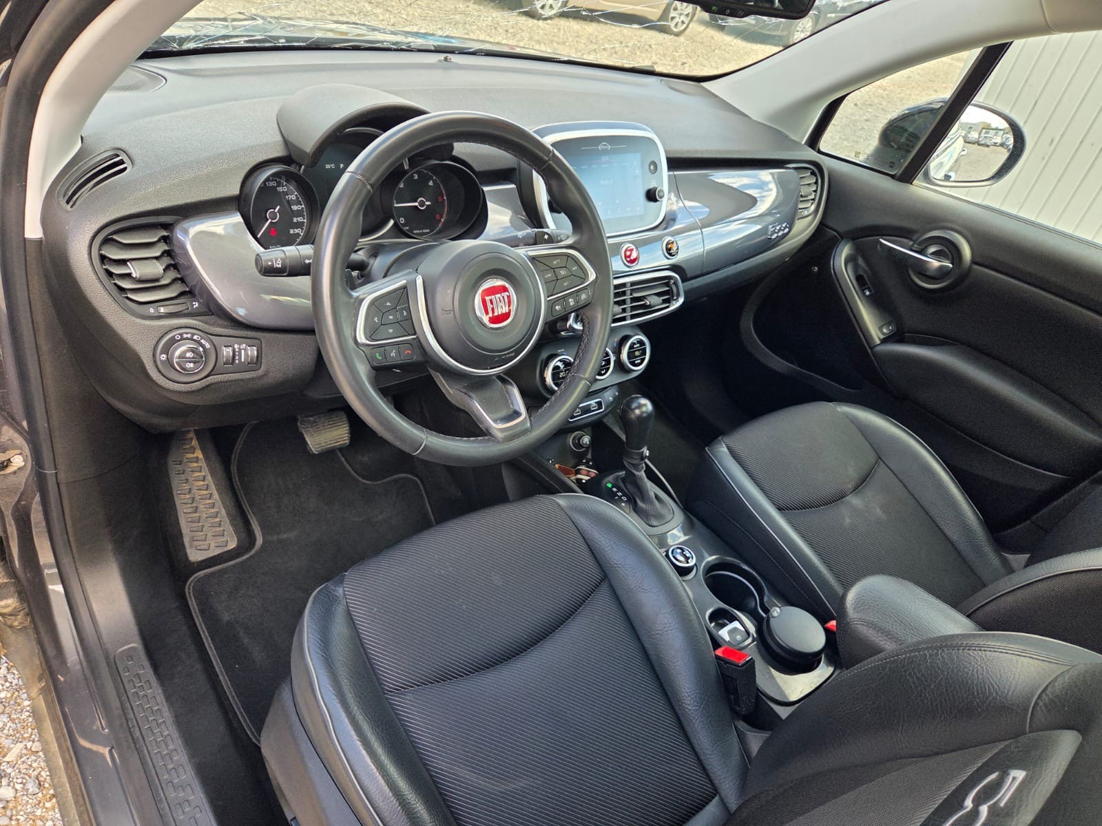 FIAT 500X 2.0MJ Cross 4x4 Automatic-image-8