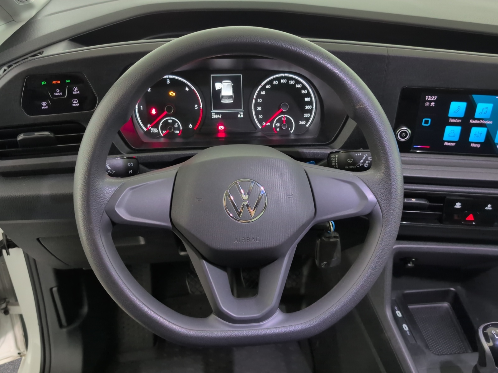 VW Caddy Cargo 2.0TDI 4Motion-image-11