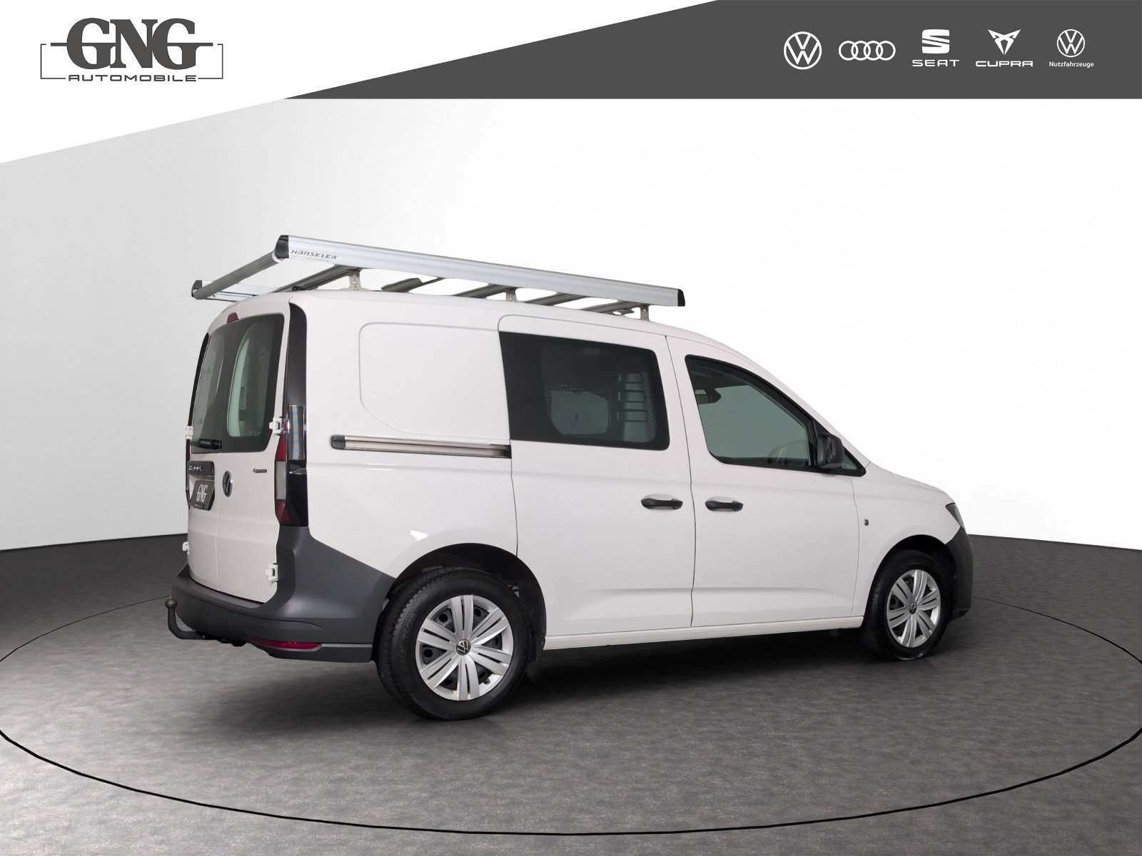 VW Caddy Cargo 2.0TDI 4Motion-image-2