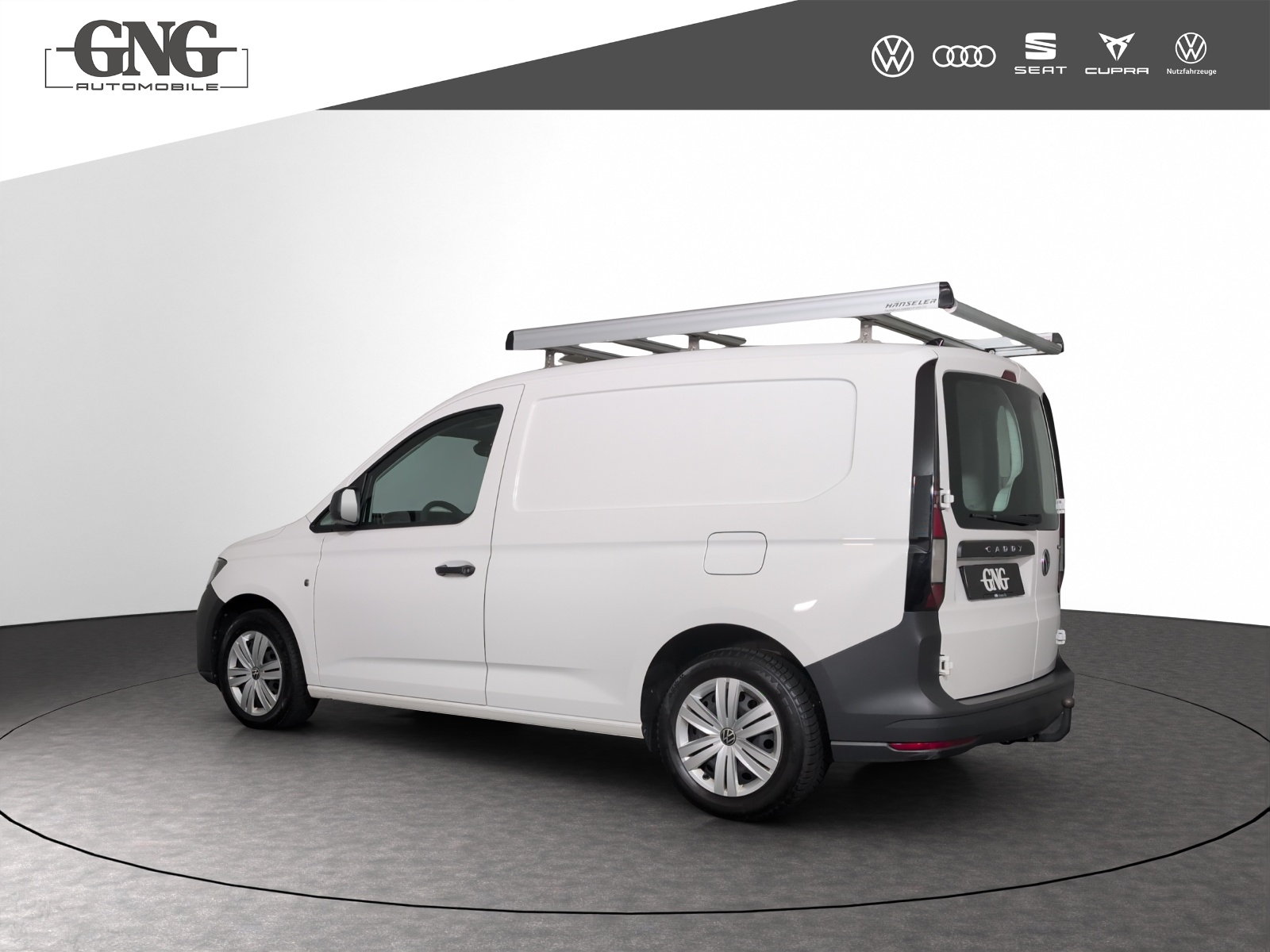 VW Caddy Cargo 2.0TDI 4Motion-image-1