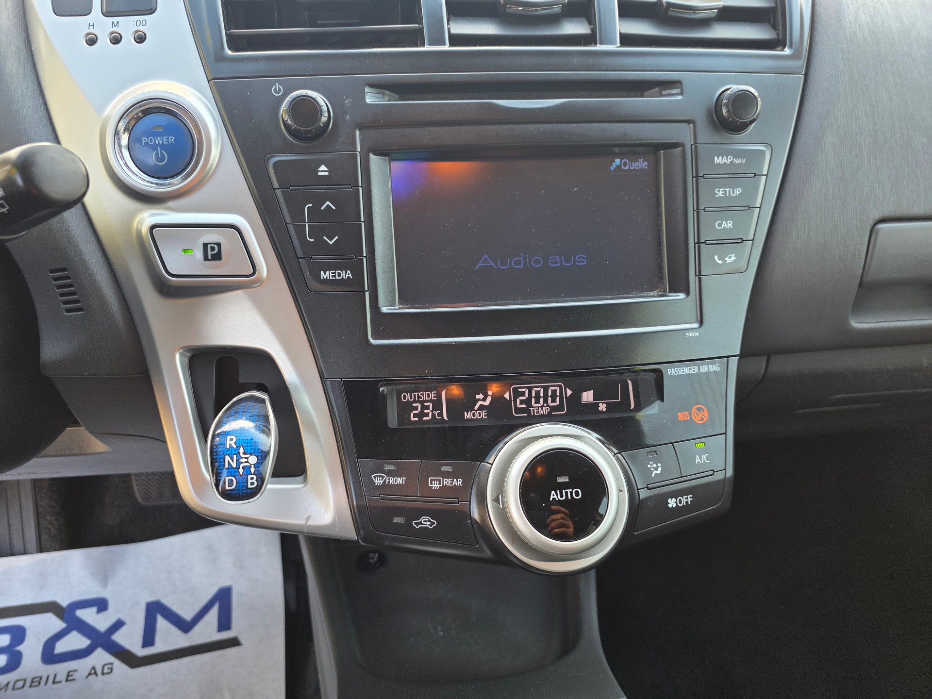 TOYOTA Prius+ 1.8 VVT-i HSD Sol-image-13
